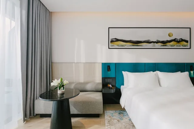 غرفة بريميير بسرير كوين، December Hotel 7/10
