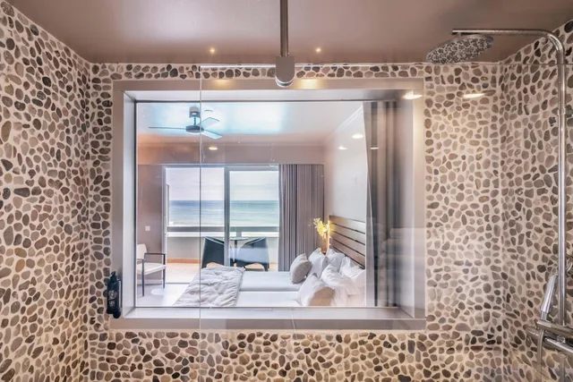 غرفة عائلية بإطلالة على البحر بشرفة، Hotel Arribas 6/8