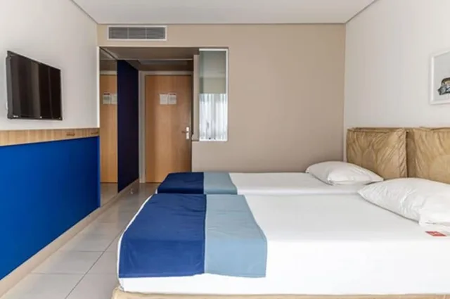 Master, Superior, Twin Beds, City View، Iu-A Hotel 3/5