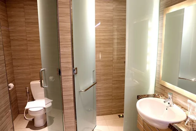 Superior, 2 Queen Beds, Grand Citihub Hotel Kajoetangan 3/3
