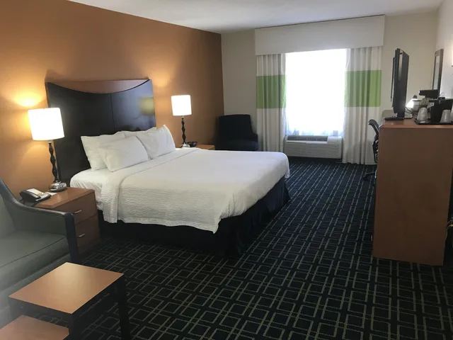 غرفة قياسية بسرير كينج، Best Western Louisville South / Shepherdsville 4/6