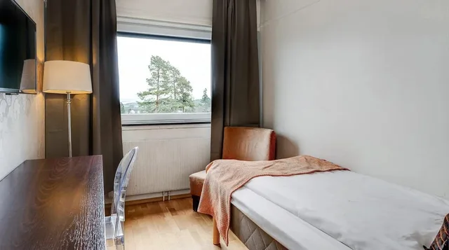 Compact, Single، Quality Hotel Leangkollen 1/12