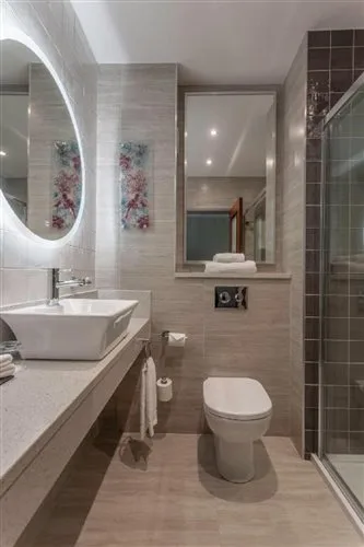 غرفة بسريرين منفصلين، Clontarf Castle Hotel 2/2