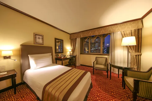 غرفة قياسية بسريرين منفصلين بإطلالة على المدينة، Dar es Salaam Serena Hotel 8/10