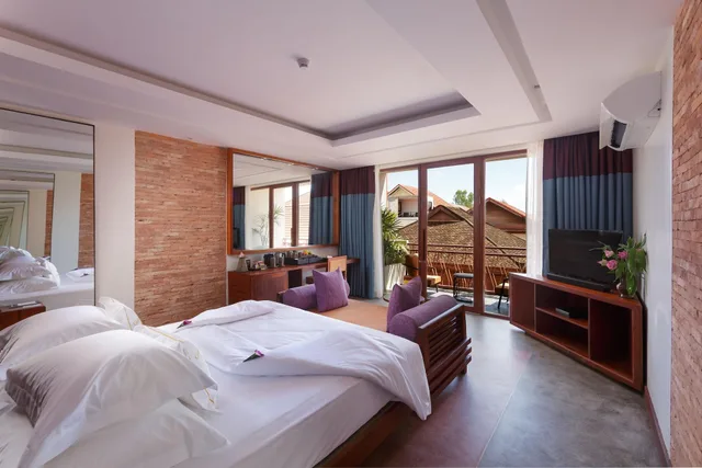 Deluxe, Suite, City View, Balcony, Golden Temple Boutique 1/5