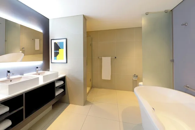 2 Bedrooms, Executive, Suite, 2 King Beds, Hyatt Regency Cape Town 3/6