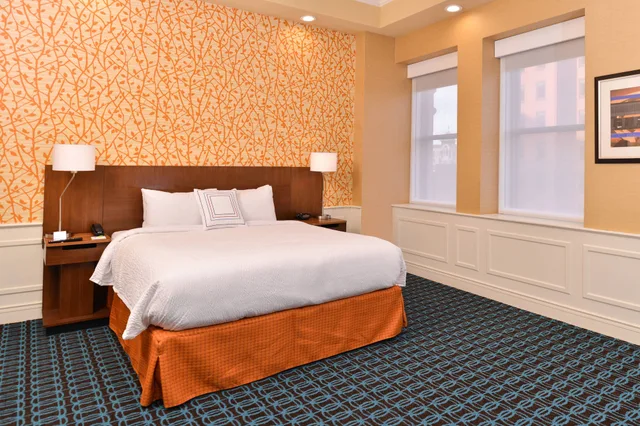 غرفة بسرير كينج، Fairfield Inn Suites By Marriott Albany Downtown 7/9