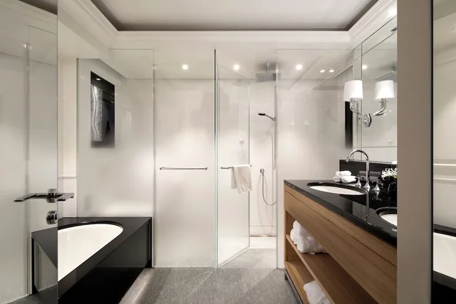 جناح بريميوم جونيور بسريرين منفصلين، Grand Hotel Kronenhof 3/3