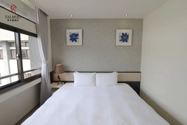 غرفة قياسية بسرير كوين، Talmud Hotel Taichung 2/2