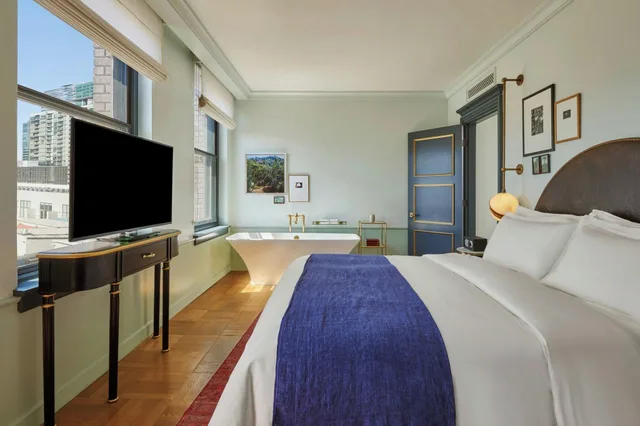 جناح بسرير كينج بإطلالة على المدينة، Hotel Per La 1/5