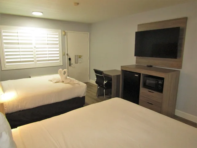 غرفة قياسية بسريرين كوين لذوي الإعاقة، Vagabond Inn San Luis Obispo 4/6