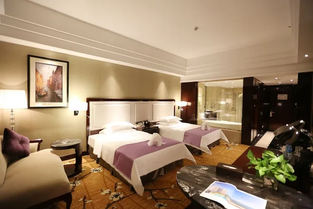 غرفة ديلوكس بسريرين منفصلين، Longjiang Country Garden Phoenix Hotel 2/2