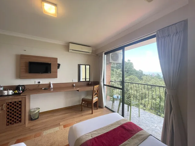 غرفة ديلوكس بسريرين منفصلين وسرير كينج، Hotel Himalayan Villa Pvt Ltd 7/10