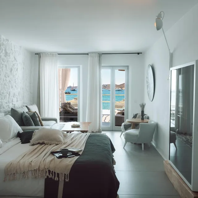 جناح شهر العسل بجاكوزي، Mykonos Blanc 5/9