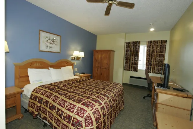 غرفة بسرير كينج، Days Inn By Wyndham Lehi 3/7