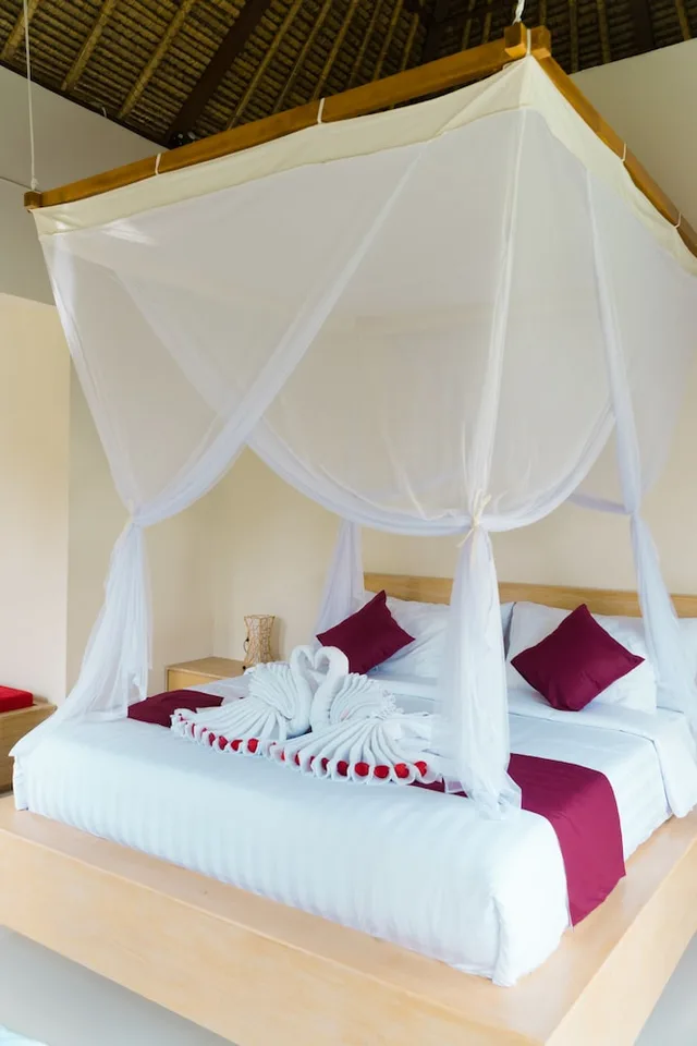 فيلا فاخرة بسرير كوين، Three Gold Luxury Private Villas 3/4