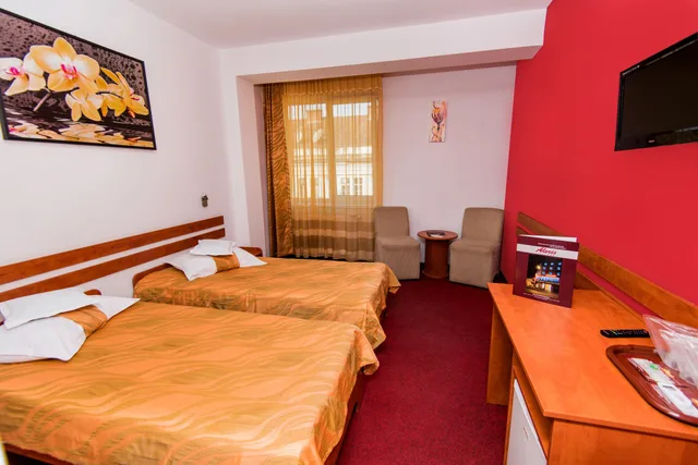 غرفة قياسية بسريرين منفصلين، Alexis Hotel 9/10