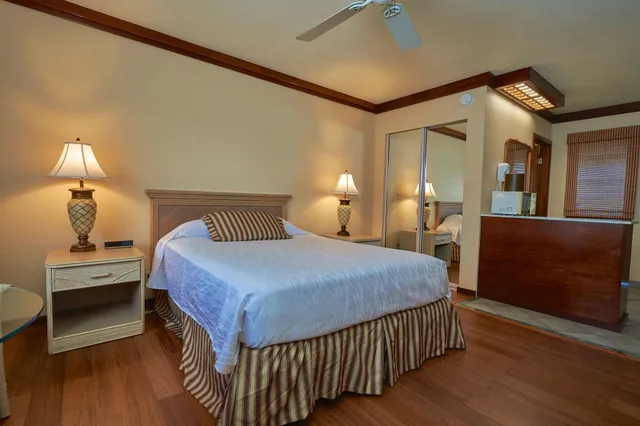 غرفة بسرير كوين، Kauai Inn 3/4