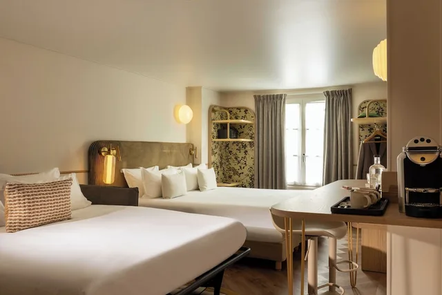 استوديو عائلي بسرير كوين مع أريكة، Hotel D Espagne 4/8