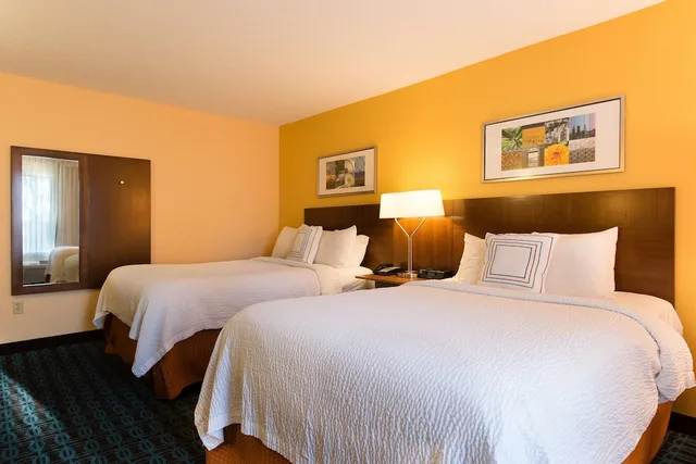 غرفة بسريرين مزدوجين، Fairfield Inn Orangeburg 1/3