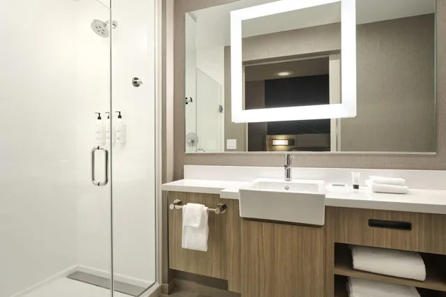 جناح لذوي الإعاقة، SpringHill Suites by Marriott Las Vegas Airport 7/8