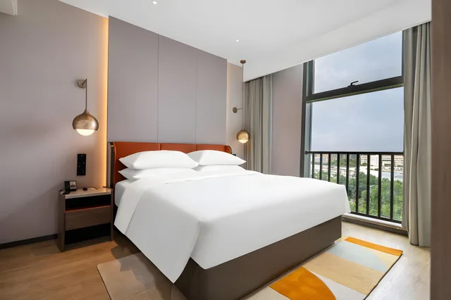 غرفة كومفورت بسرير كينج، Home2 Suites by Hilton Shenzhen Nanshan Science & Technology Park 1/1