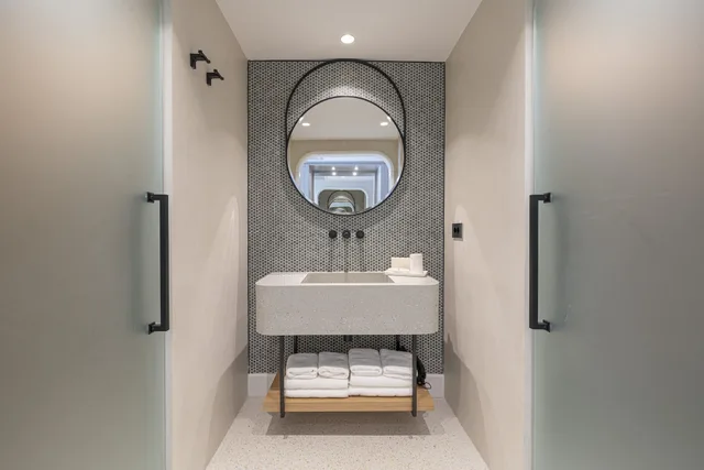 جناح ديلوكس بسرير كينج، Yacht Classic Hotel - Boutique Class 6/6