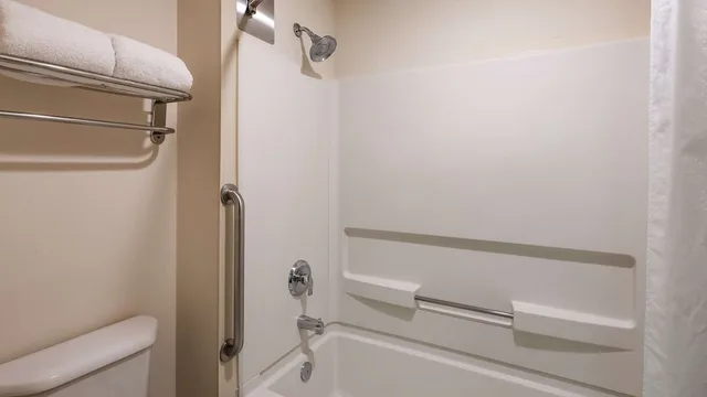 جناح بسريرين كوين، Best Western Plus Peoria 5/5