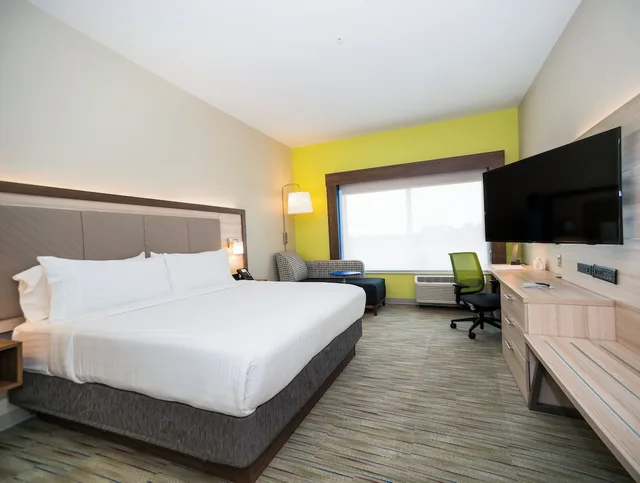 غرفة قياسية بسرير كينج لذوي الإعاقة، Holiday Inn Express & Suites Southaven Central - Memphis 1/2