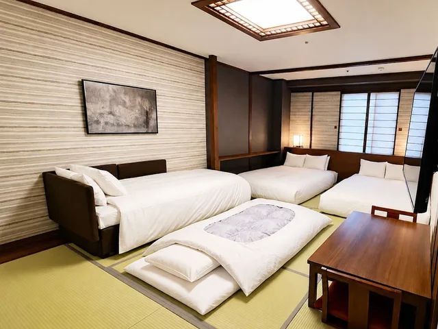 Japanese, 2 Double Beds, South Wing، Rusutsu Resort Hotel And Convention 1/3