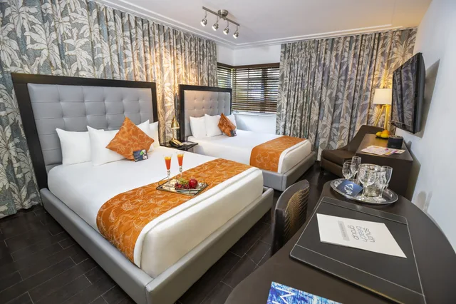 Classic, 2 Queen Beds, Riviera Suites South Beach 1/9