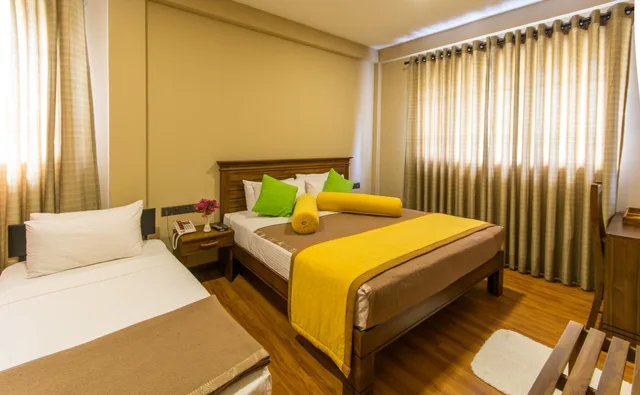 Standard, 1 Queen and 1 Single Bed, Hill Pride City Hotel 1/1