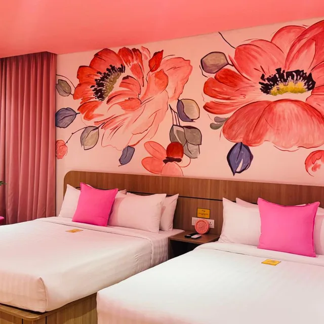 غرفة ديلوكس بسرير كينج، Yellow Bee Resort Cililitan 3/10
