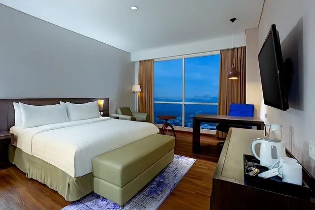 جناح جونيور بسريرين منفصلين، Aston Jember Hotel and Conference Center 4/6