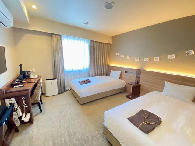 غرفة بريميوم بسريرين منفصلين، Noku Osaka 1/2