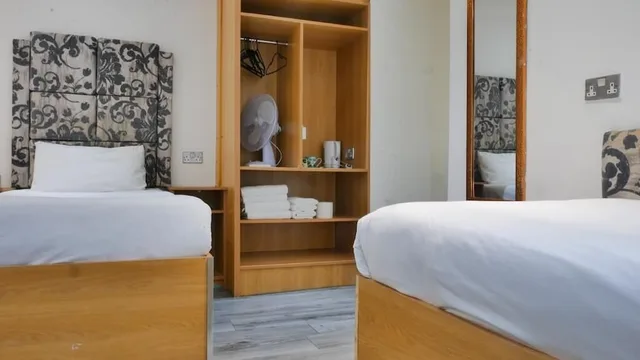 غرفة اقتصادية رباعية بسرير مزدوج وسرير فردي، Printworks Hotel 3/4