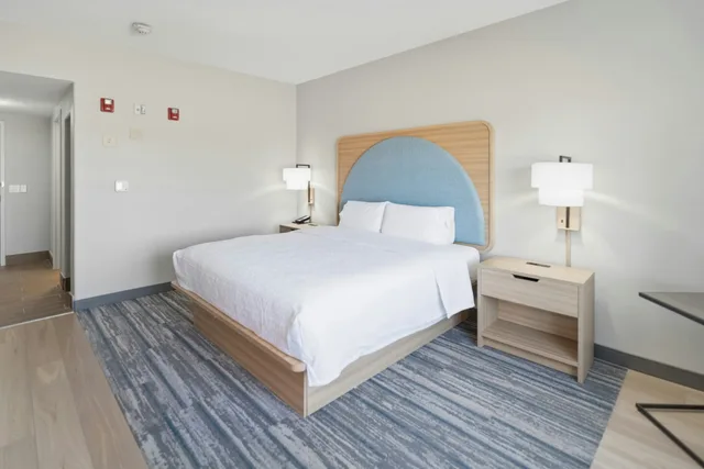غرفة بسرير كينج لذوي الإعاقة، Hampton Inn & Suites Pharr, TX 3/5