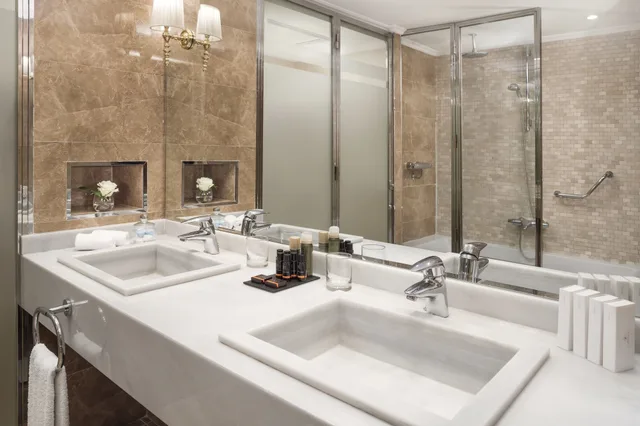 The Level, Premium, King Bed، The Level At Melia Castilla 5/5
