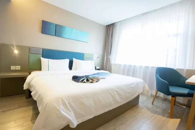 غرفة سوبيريور بسرير كوين، Homeinn Selected (Heihe Central Street Pedestrian Street) 1/2