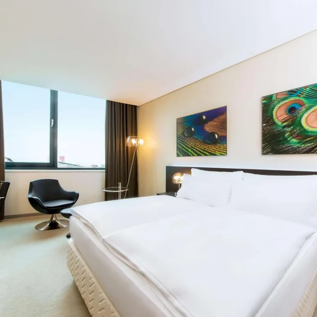 غرفة قياسية بسرير مزدوج أو سريرين منفصلين، Nh Bratislava Gate One 1/10