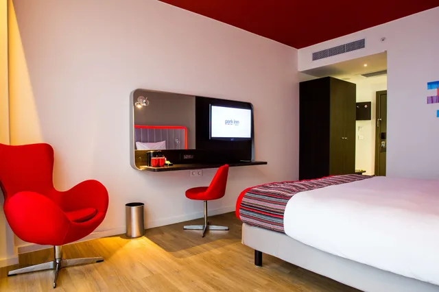 غرفة قياسية بسرير كينج، Park Inn By Radisson Libreville 5/6