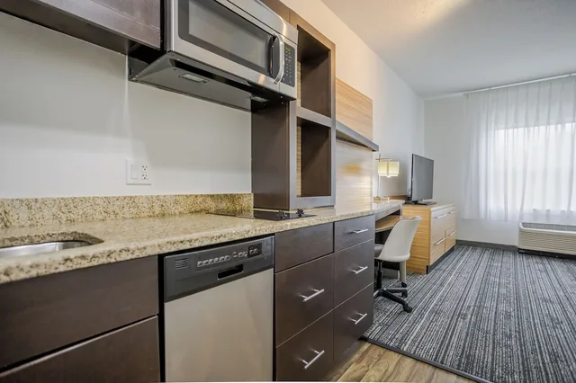 Studio, King Bed, Sofa, Balcony, Accessible, Towneplace Suites By Marriott Boynton Beach 4/4