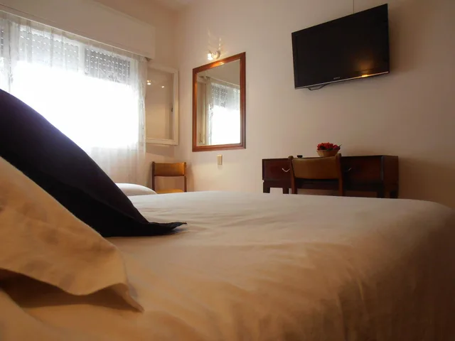 غرفة قياسية ثلاثية، Hotel San Martin 3/9