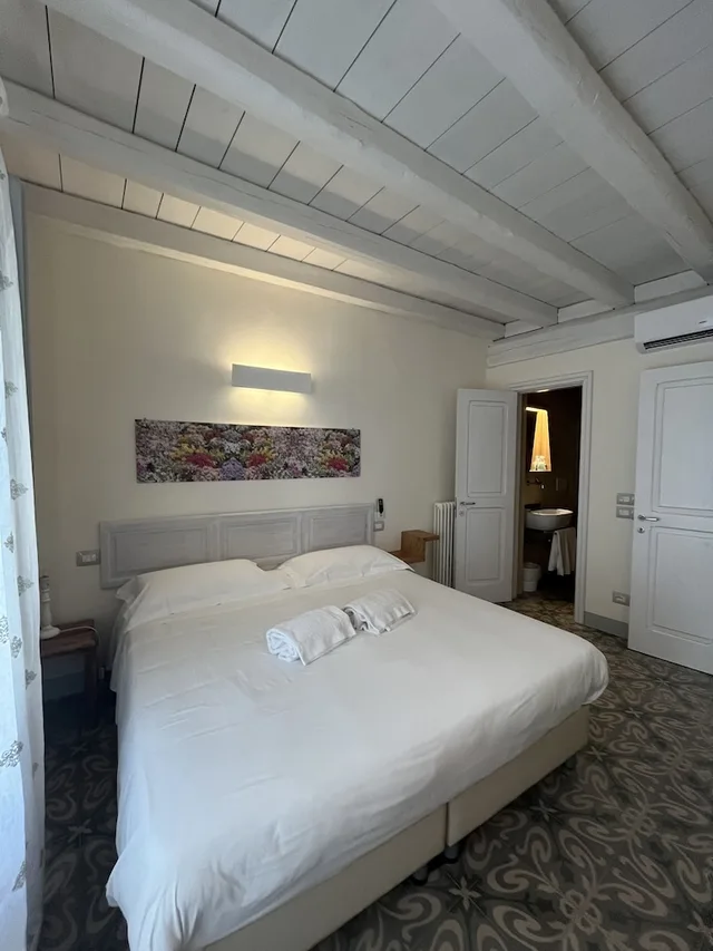 2 Bedrooms, Panoramic, Apartment, 2 Double Beds, 2 Bathrooms, Annex، Antico Mondo 2/10