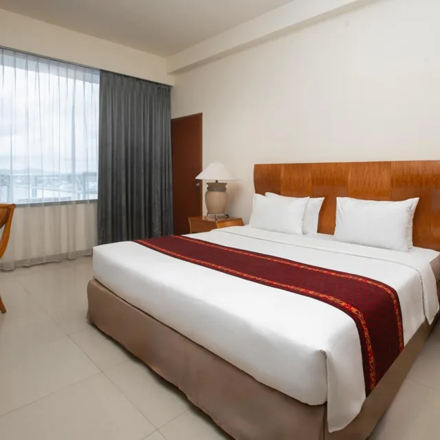 جناح بريميير بسرير كينج، Aryaduta Manado 1/5