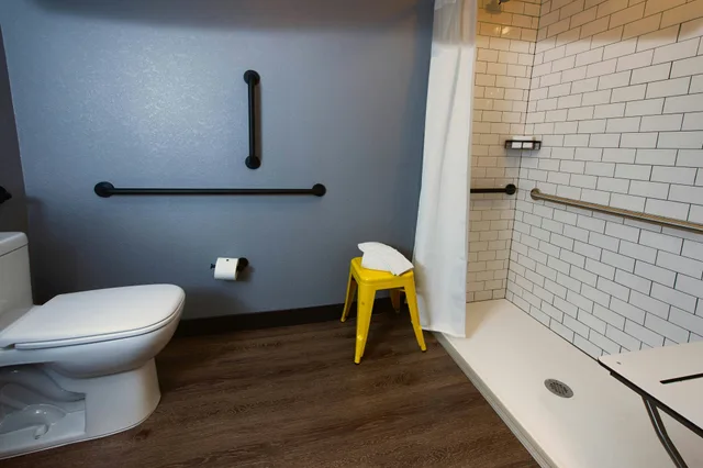 غرفة، Moxy New Orleans Downtown French Quarter Area 5/8