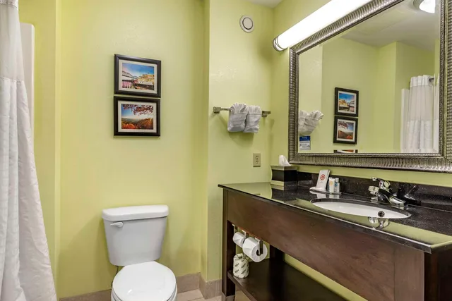 جناح بسرير كينج، Comfort Inn Athens, TN 3/4