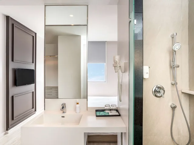 جناح عائلي بسرير مزدوج وسرير بطابقين، Ibis Styles Phuket City 10/10
