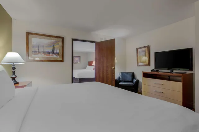 جناح بسريرين كوين، Best Western Red Hills 4/9