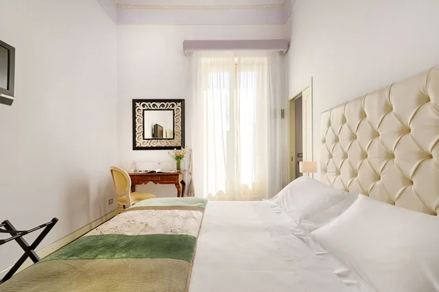 غرفة ديلوكس بسرير كوين، Antica Badia Relais 6/10